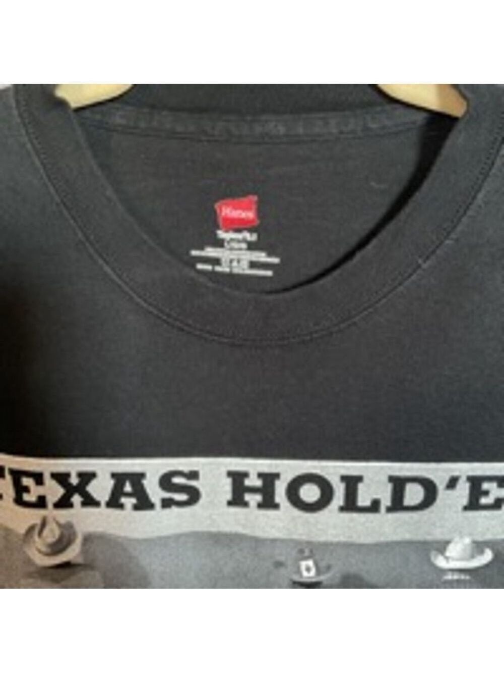VTG Men's Hanes T-Shirt, L/Black Texas Hold’Em logo - Picture 4 of 4